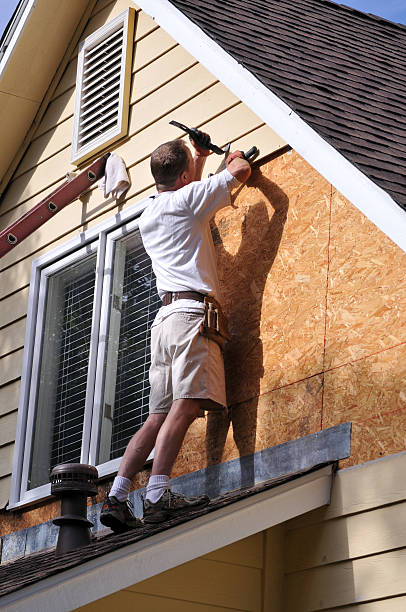 Best Carpet Removal and Disposal  in Lawrence, IN